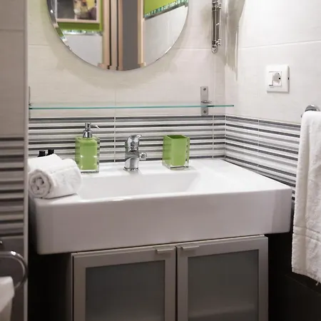 Terra Dell'etna Apartment *